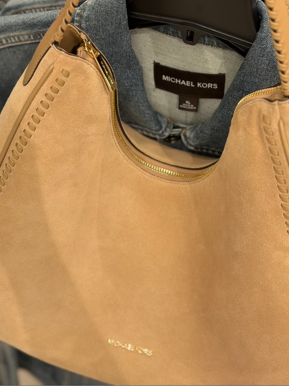 MICHAEL KORS Nayla Medium Suede Hobo Shoulder Bag camel
NWT - Picture 7 of 14